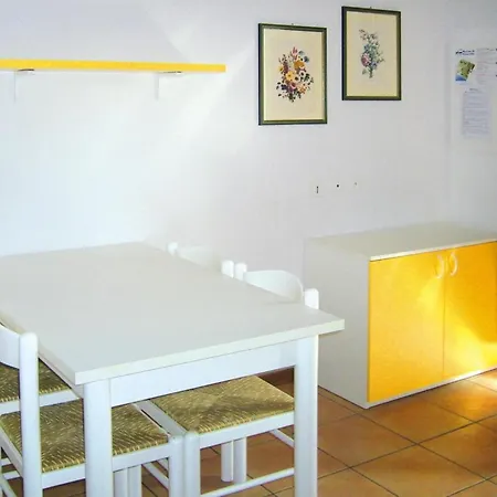 Apartment In Pinarellu Near Famous Beach, Cleaning Included Apartment Vardiola