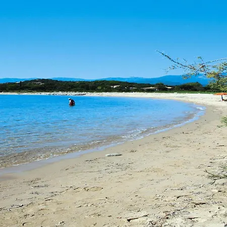 Apartment In Pinarellu Near Famous Beach, Cleaning Included Lejlighed