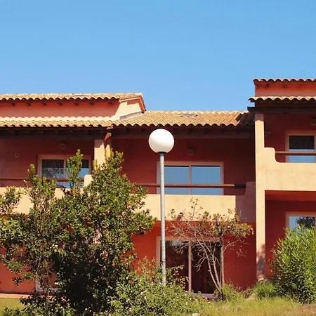 Lejlighed Apartment In Pinarellu Near Famous Beach, Cleaning Included