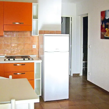 Apartment In Pinarellu Near Famous Beach, Cleaning Included * Vardiola