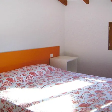 Marina Di Pinarello With Two Rooms, Cleaning Included Appartement Vardiola